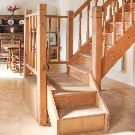 Σπίτι διακοπών 2 Bedroom Cozy In St Goueno *