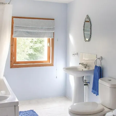 Σπίτι διακοπών 2 Bedroom Cozy In St Goueno